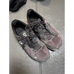 On Cloud Cloudflow Red Burgundy Pink Grey Running Shoes size women’s 8